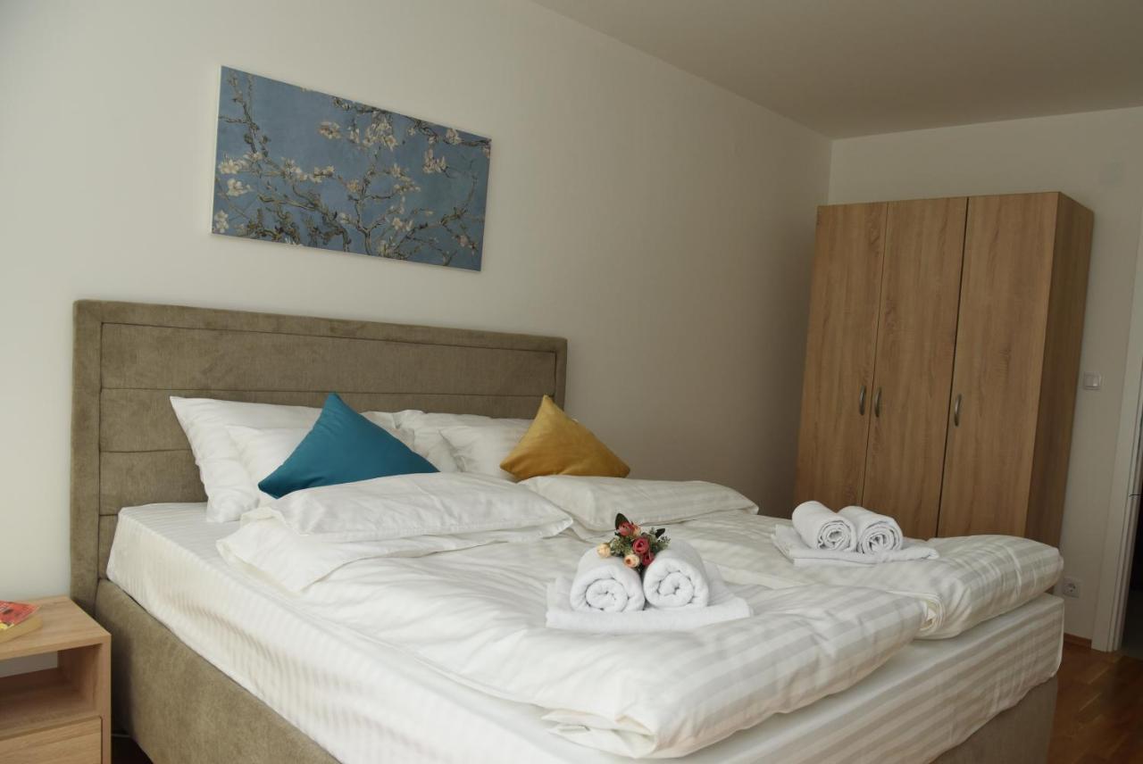 Suncokret Apartmani Loznica Exterior foto